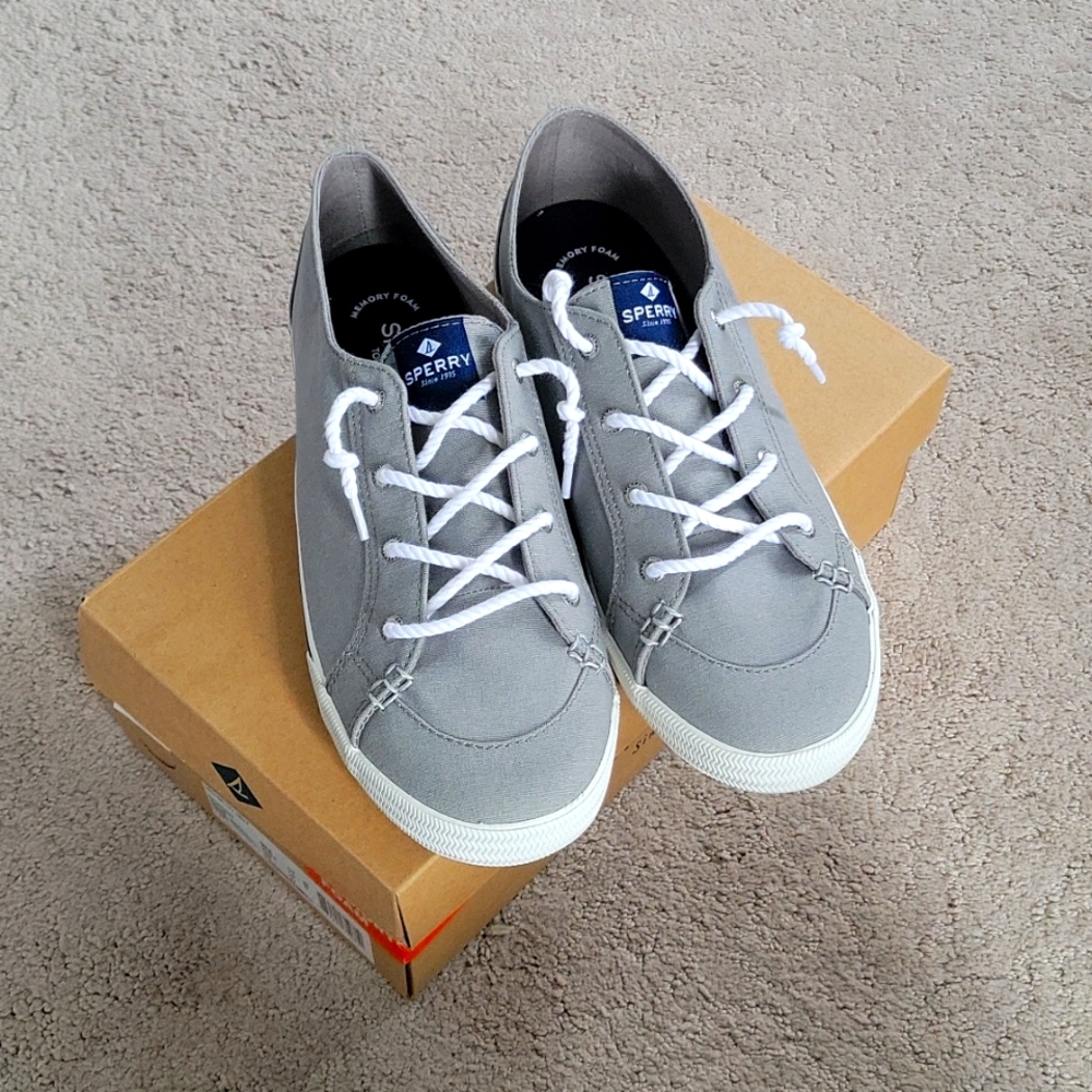 NWT Gray Sperry Top-Sider Lounge Shoes with Memory Foam